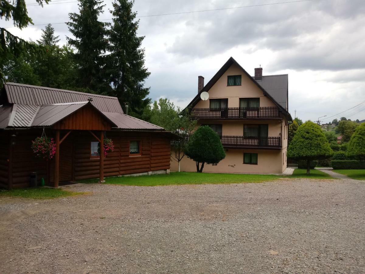 Gazdowka "Pod Pstragiem" Villa Korbielów Eksteriør billede