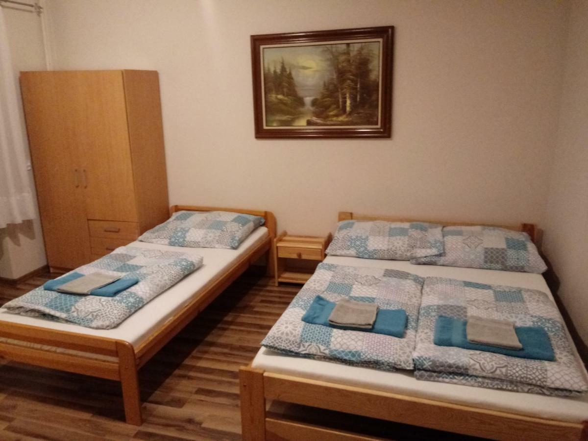Gazdowka "Pod Pstragiem" Villa Korbielów Eksteriør billede